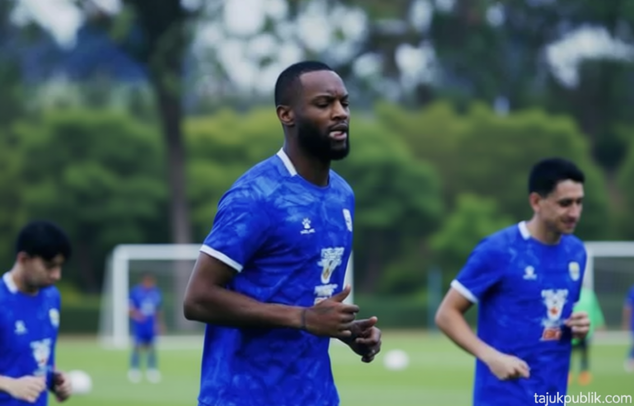 What Happened During: Igor Tolic Pimpin Latihan Perdana Persib, Optimisme Menggelora