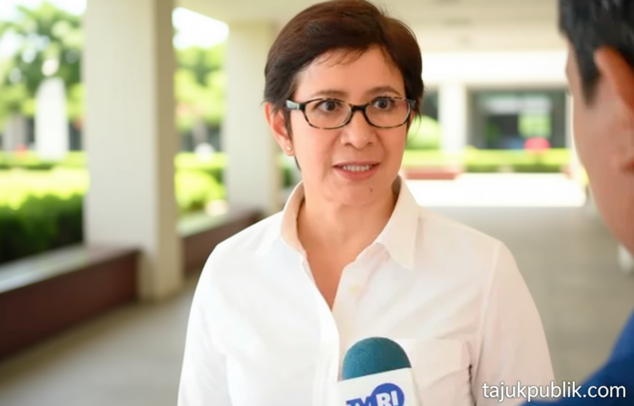 Komisi I DPR: Literasi Digital Kunci Cegah Masyarakat Terjebak Pinjol Ilegal