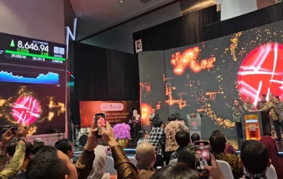 Historic Moment: IHSG Dibuka Menguat Tipis ke Level 5.934,71