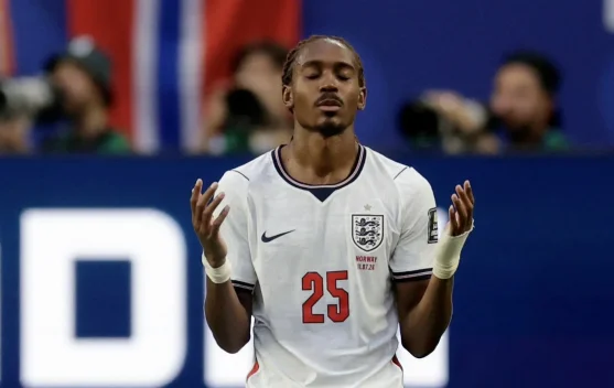 Topics Covered: Djed Spence Jadi Pemain Muslim Pertama Inggris di Piala Dunia