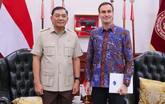 Topics Covered: Menhan RI Terima Kunjungan Dubes Finlandia, Bahas Penguatan Kerja Sama Pertahanan