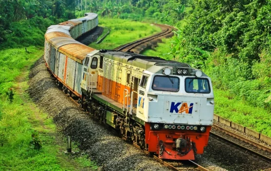 Topics Covered: KAI Angkut 10.050 Ton Pupuk selama Semester I 2026
