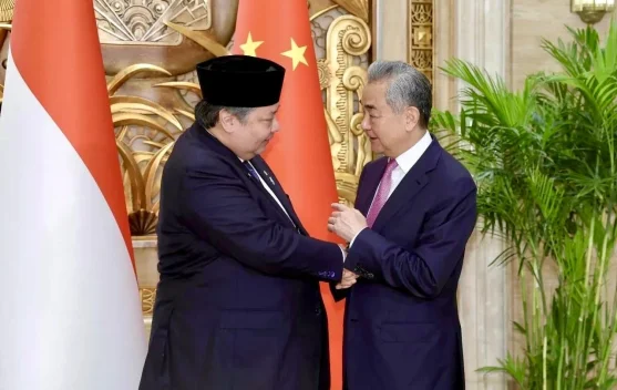 Key Discussion: Menko Airlangga Bertemu Menlu Tiongkok, Perkuat Kemitraan Strategis