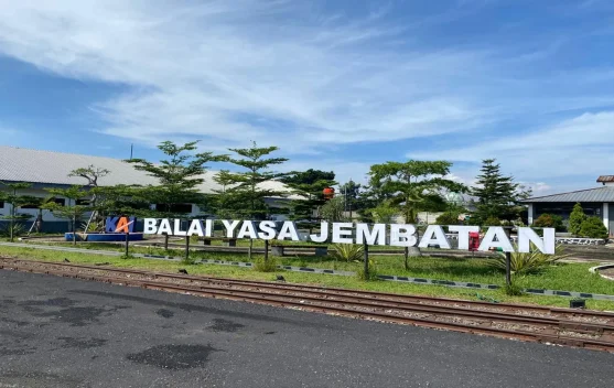 Special Plan: Balai Yasa Kiaracondong Pasok 9.899 Komponen Jalur Kereta