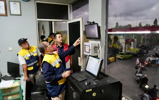 Solving Problems: 25 Mobil Tangki Dikerahkan, Distribusi BBM di Sumbar Kembali Stabil