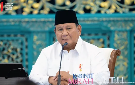 Solving Problems: Presiden Prabowo: Kabinet Diberi Mandat Selesaikan Persoalan Bangsa