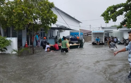 BNPB: Banjir di Kota Padang Berangsur Surut