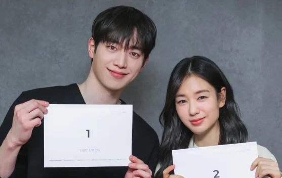 Seo Kang Jun dan Ahn Eun Jin Tampil Kompak di Pembacaan Naskah ‘A Love Other Than Yours’