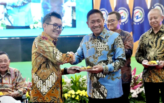 Wamenhan Selaku Gubernur URI Hadiri Tasyakuran dan Doa Bersama HUT LAN